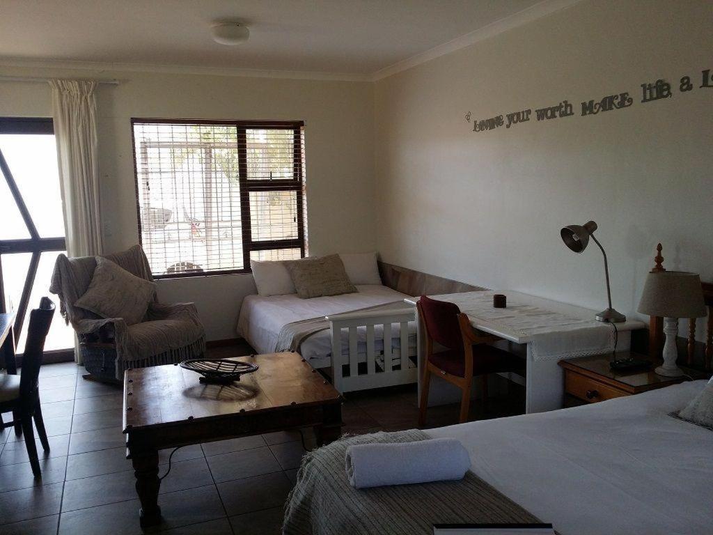 12 On Beach Guest House Saldanha Bay المظهر الخارجي الصورة