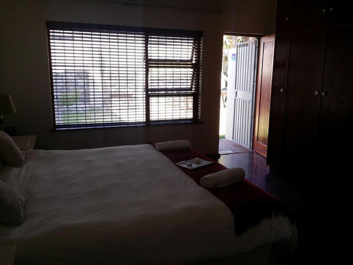 12 On Beach Guest House Saldanha Bay المظهر الخارجي الصورة