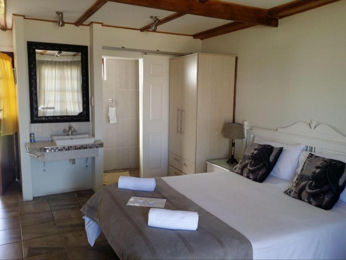12 On Beach Guest House Saldanha Bay المظهر الخارجي الصورة