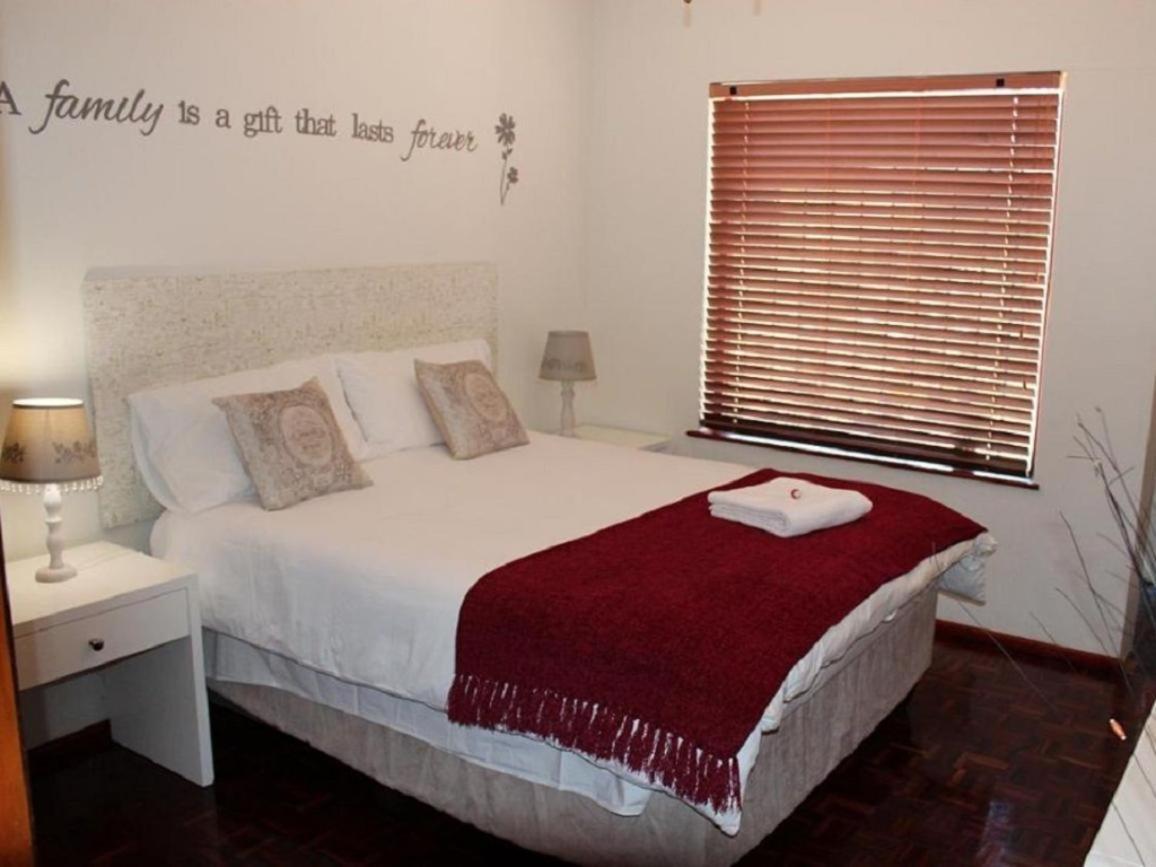 12 On Beach Guest House Saldanha Bay المظهر الخارجي الصورة