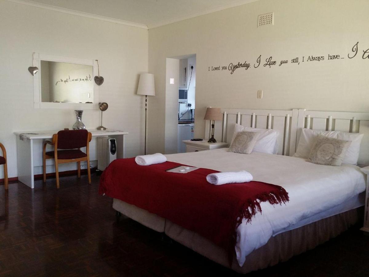 12 On Beach Guest House Saldanha Bay المظهر الخارجي الصورة