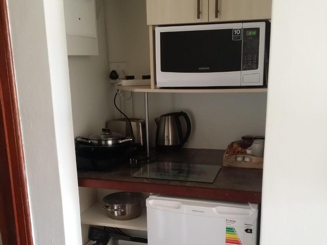 12 On Beach Guest House Saldanha Bay المظهر الخارجي الصورة