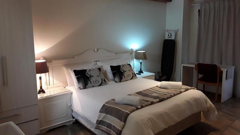 12 On Beach Guest House Saldanha Bay المظهر الخارجي الصورة